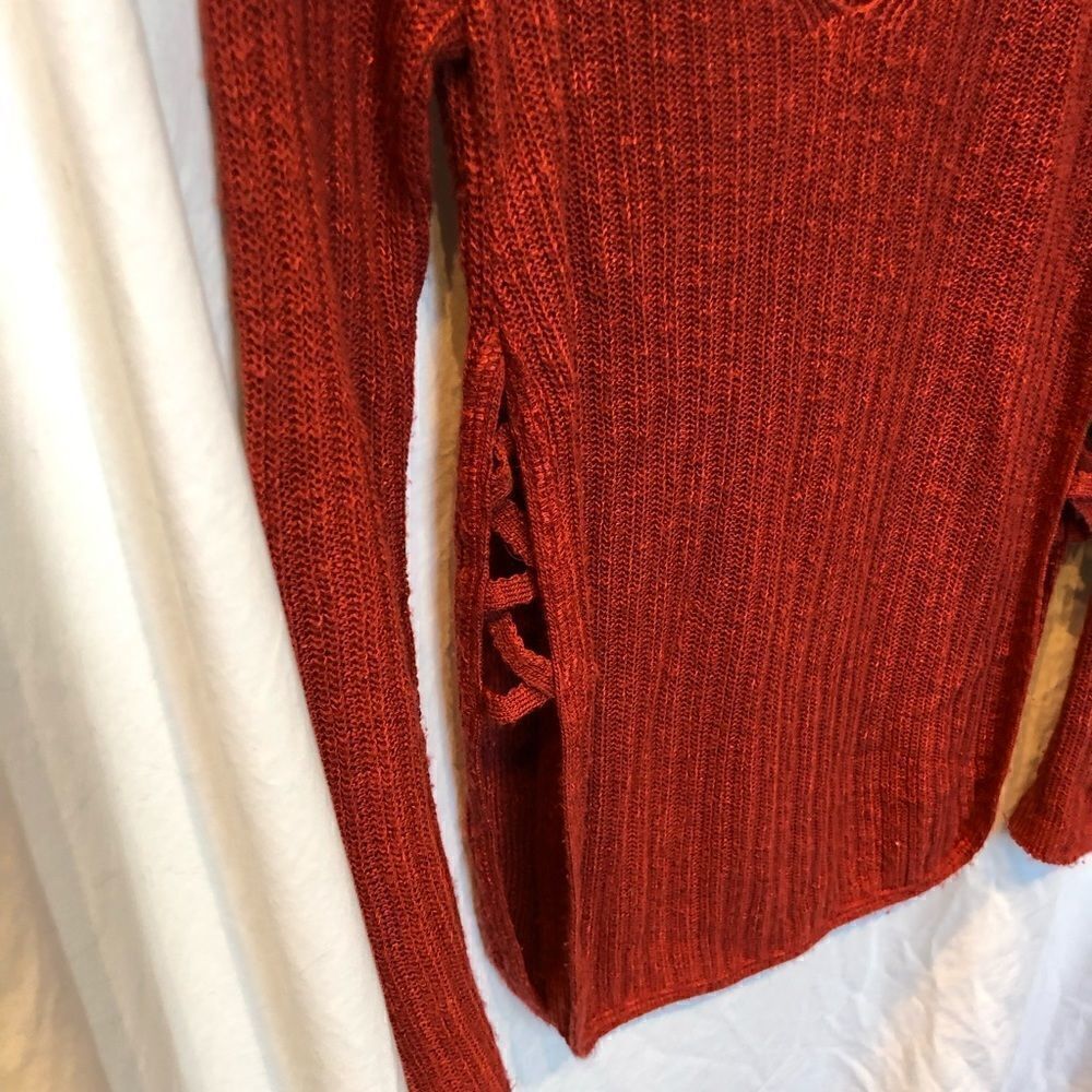 Express sweater V neck Red S/P - Picture 3 of 7